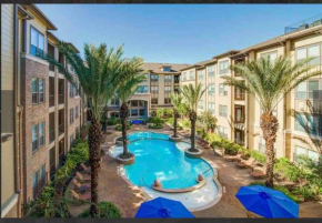 Beautiful 1 Bedroom Apartment Equipped KING BED